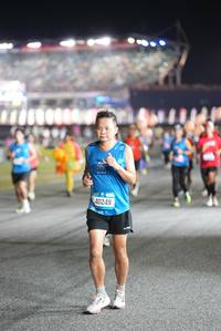 BIB: 40249
                            <button type="button" onclick="openModal(19601842)" class="btn btn-primary btn-sm float-right btn-popup" data-toggle="modal" data-target=".modal-high-quality">
                        <i class="fas fa-shopping-cart"></i> Add to Cart
                    </button>
                                            <button type="button" onclick="isThisMe(19601842, true)" class="btn btn-success btn-sm float-right btn-popup btn-isme hidden" data-toggle="tooltip" data-placement="bottom" title="นี่คือรูปของคุณใช่ไหม คลิกที่นี่เพื่อเอาเข้าอัลบั้ม">
                        <i class="fas fa-plus"></i> Add to album
                    </button>
                    <button type="button" onclick="isThisMe(19601842, false)" class="btn btn-warning btn-sm float-right btn-popup btn-isnotme hidden">
                        <i class="fas fa-ban"></i> Remove from album
                    </button>